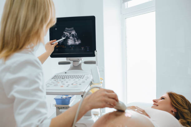 best obstetrician and gynaecologist near vile parle